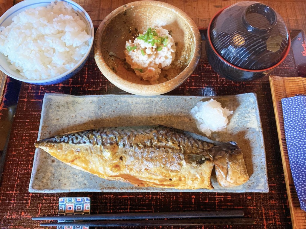 鯖の塩焼き定食