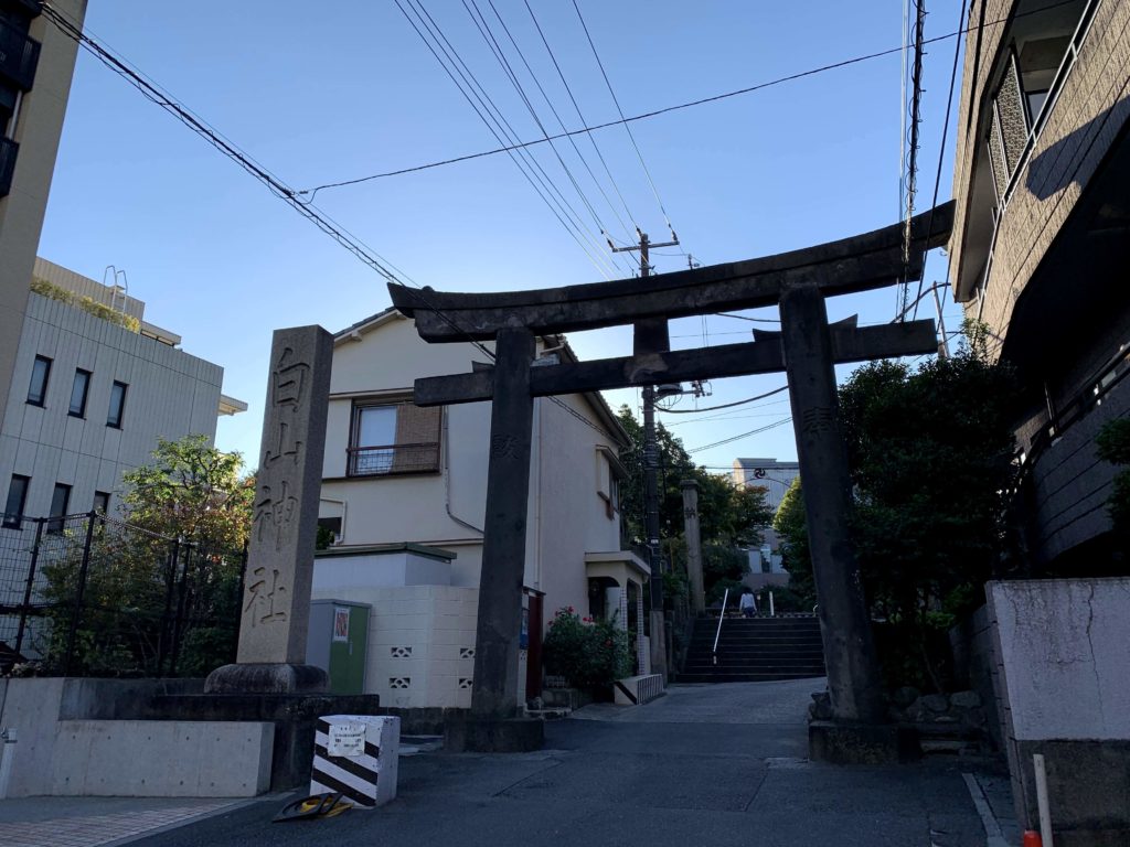 白山神社鳥居